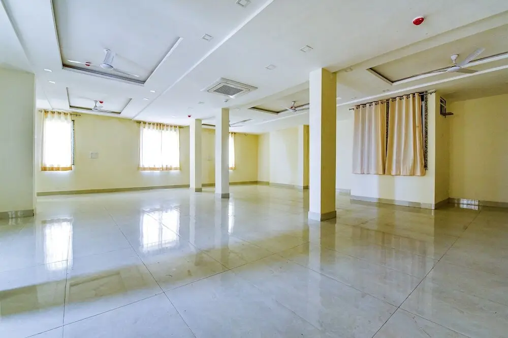 Удаипур: Fabhotel Diamond I