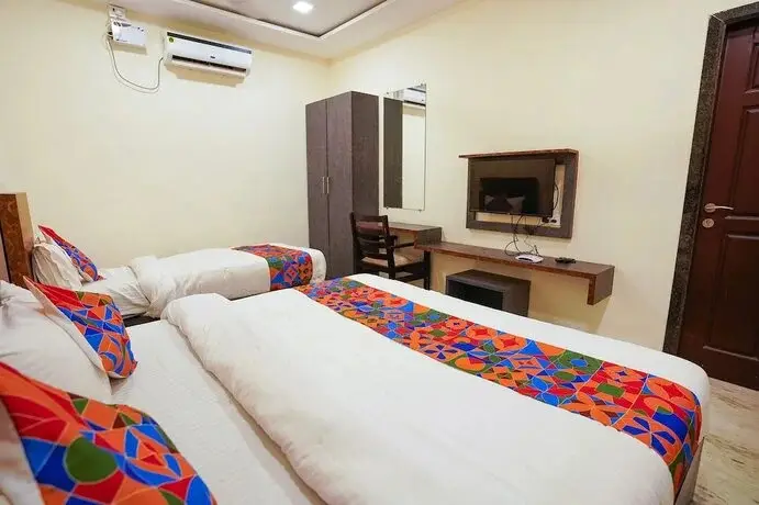 Fabexpress Yash Comfort Inn — фото 1