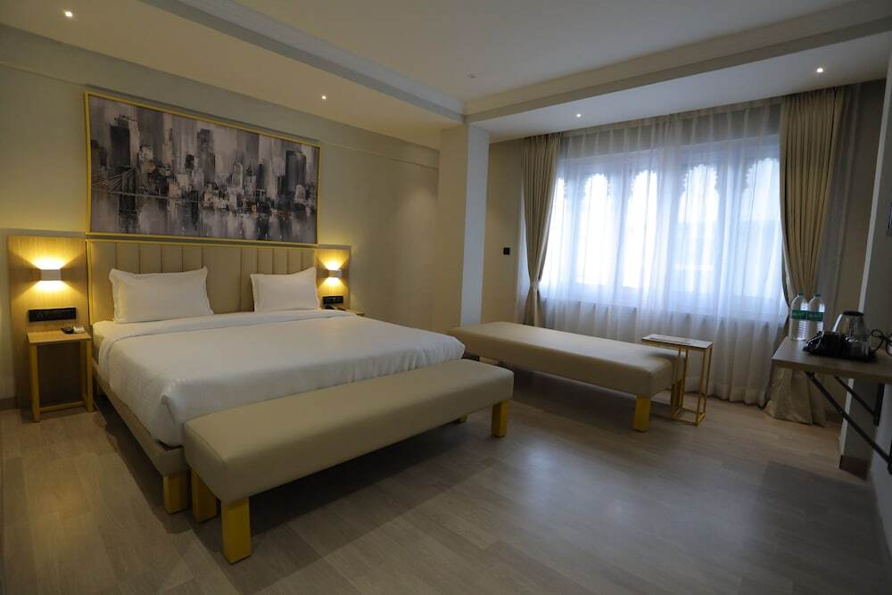 Удаипур: Hotel City Express By Downtown Udaipur