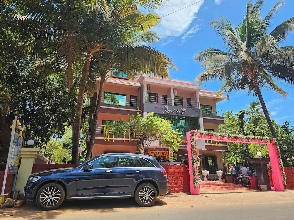 Hotel Royal Stay Ganpatipule — фото 1