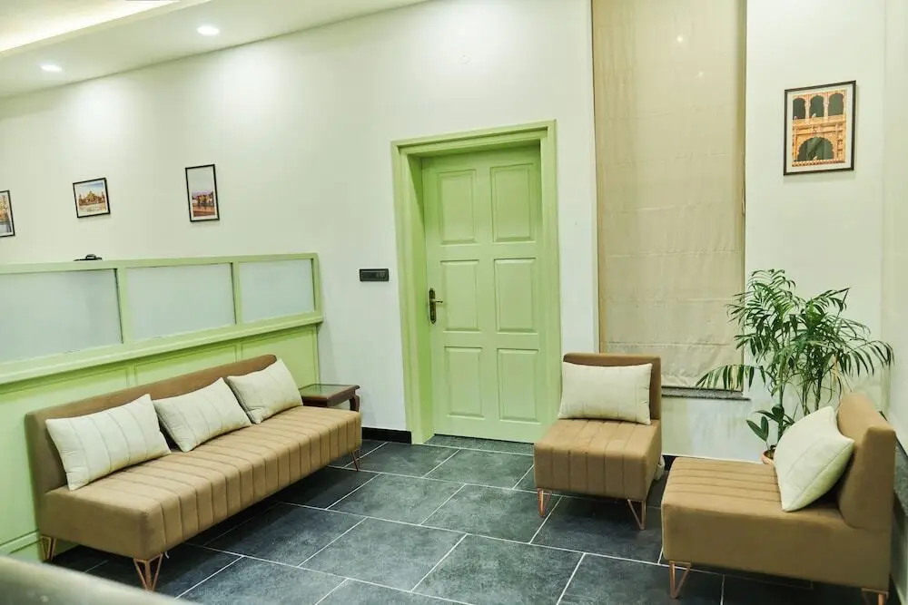 Джайпур: Free Birds Bungalow