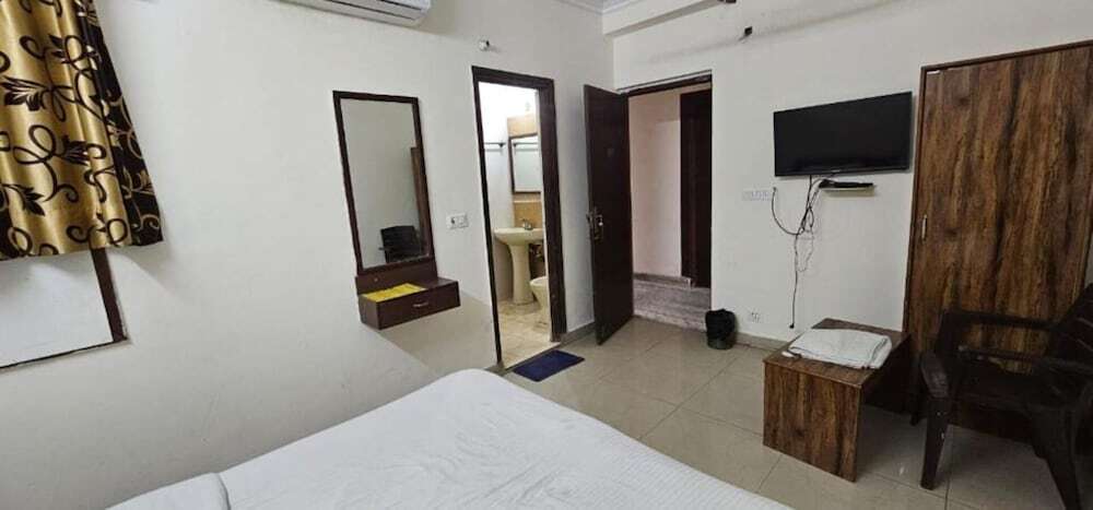 Нью-Дели: Hotel Jageer Bawana