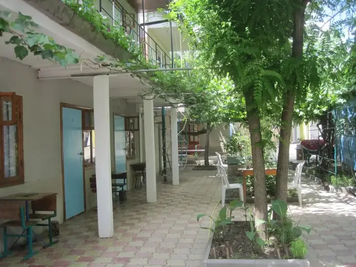 Коктебель: U Vasilyevny Cottage