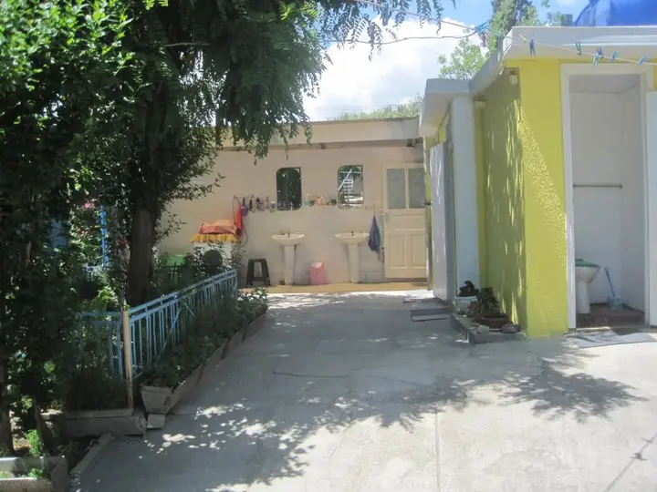 Коктебель: U Vasilyevny Cottage