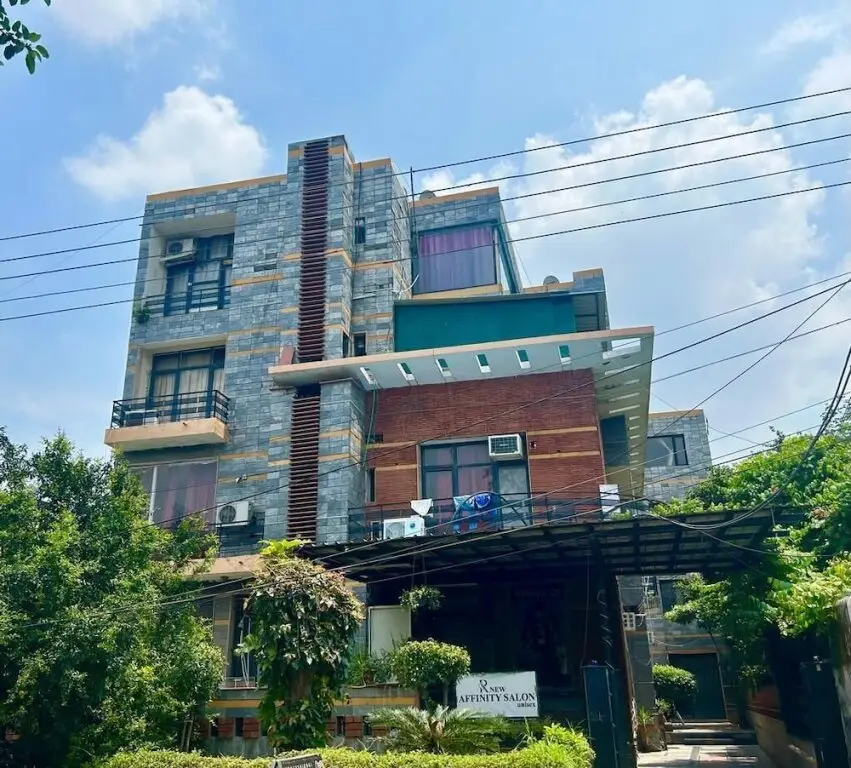 Hotel Raaso Inn Noida -51 BY Arrow — фото 1