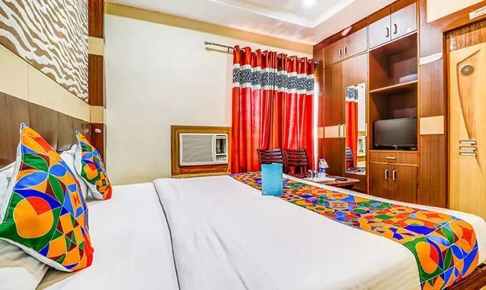 Лакхнау: Fabhotel Crystal Inn I