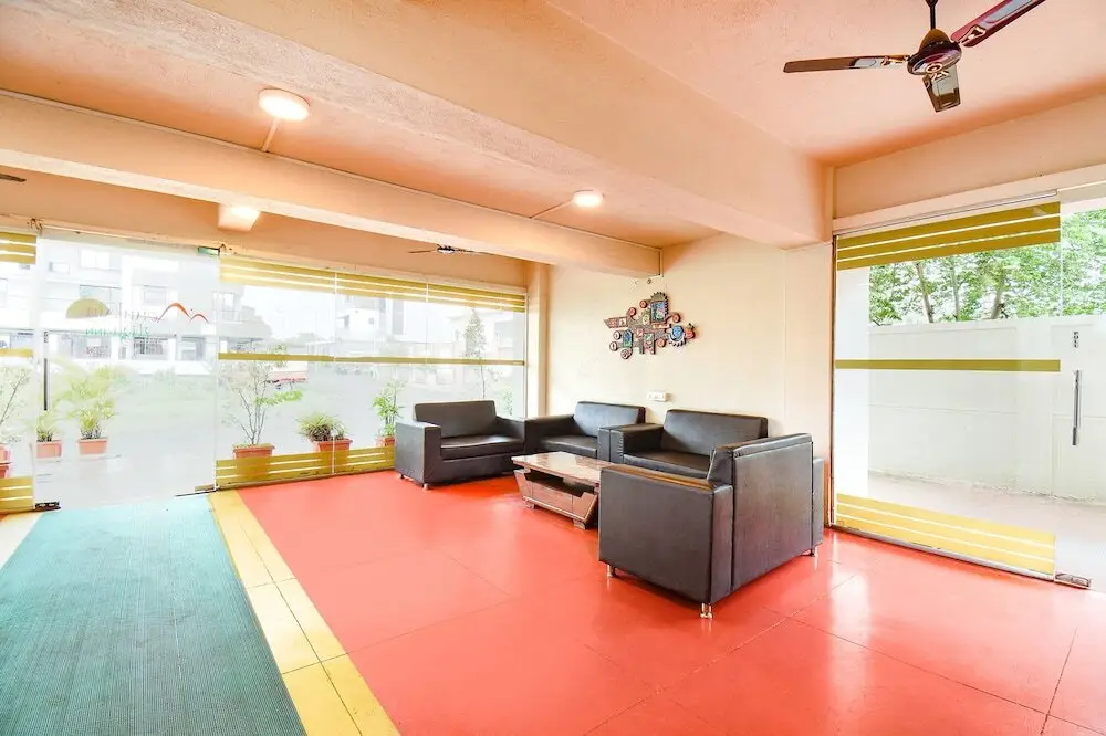 Пуна: Fabhotel Mountain High Inn