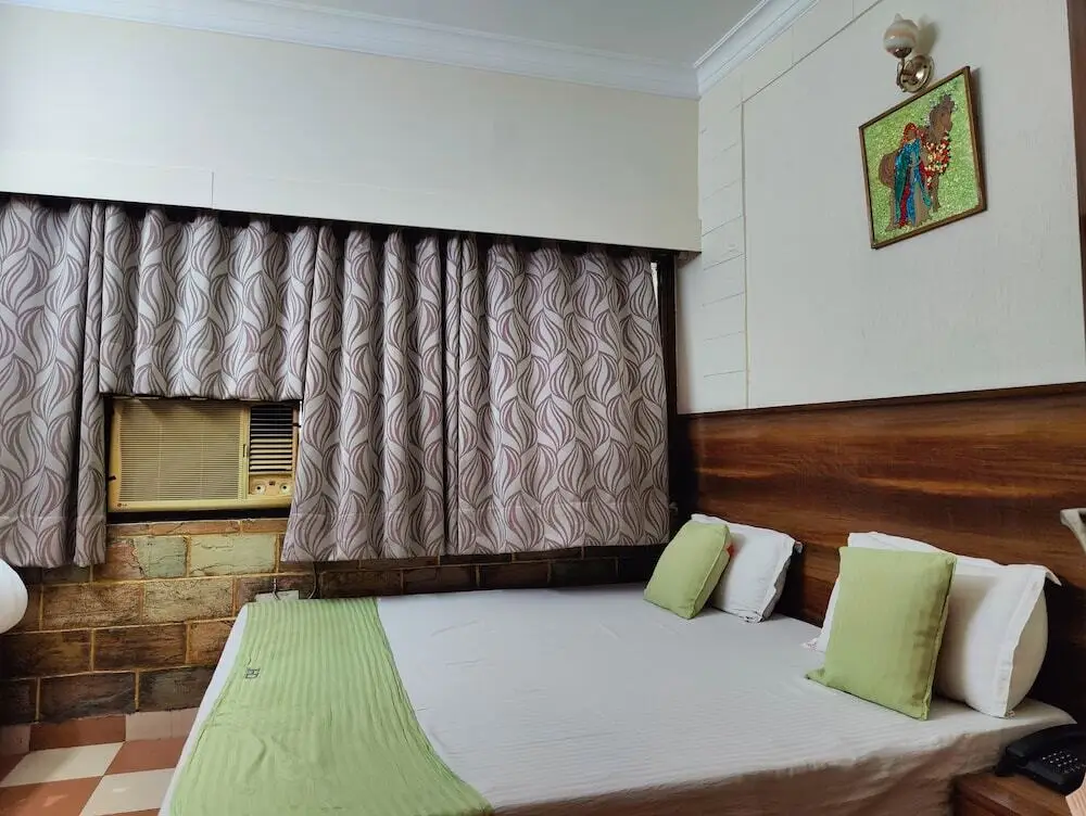 Чандигарх: Harish Guest House -Railway Station Road