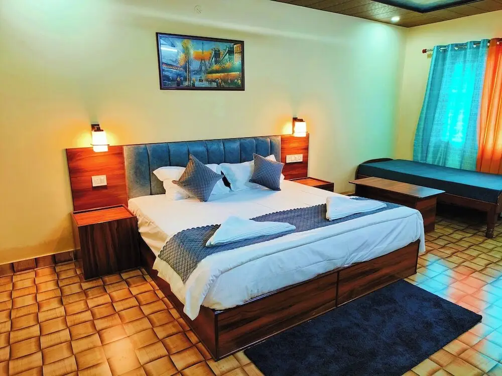 Уттаркаши: Divyam Resort