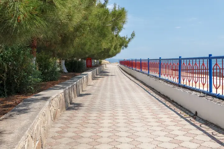 Алушта: Гостевой Дом Вилла Арнис