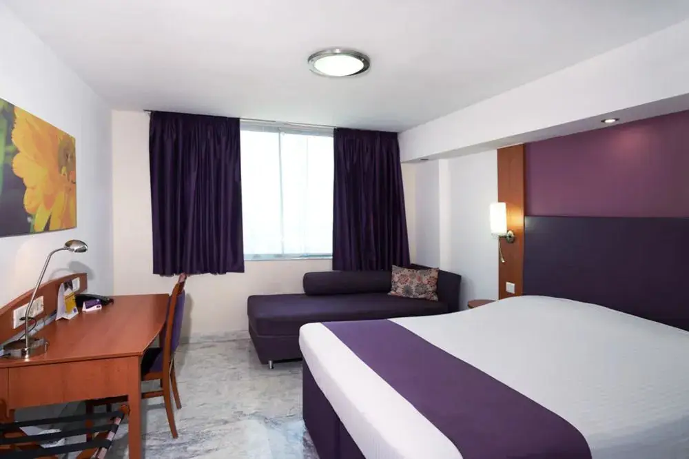 Нью-Дели: Caspia Hotel New Delhi Shalimar Bagh