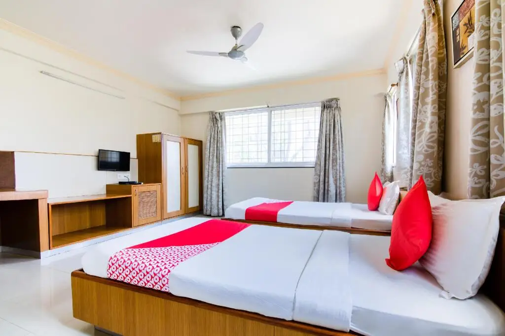 Бангалор: OYO Flagship 8252 Aayush Corporate Stays