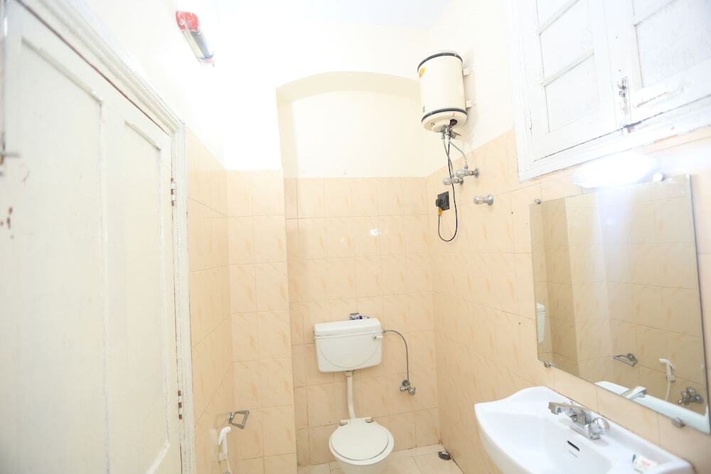 Колката: OYO 5811 Seacom Inn YMCA Esplanade