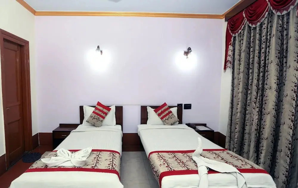 Колката: OYO 5811 Seacom Inn YMCA Esplanade