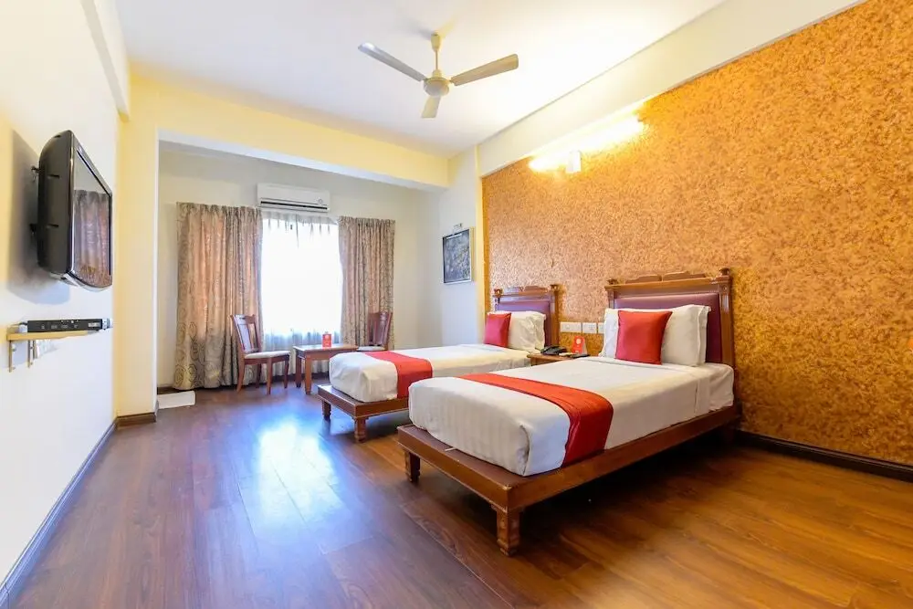Коччи: Oyo 4802 Cochin City Residency