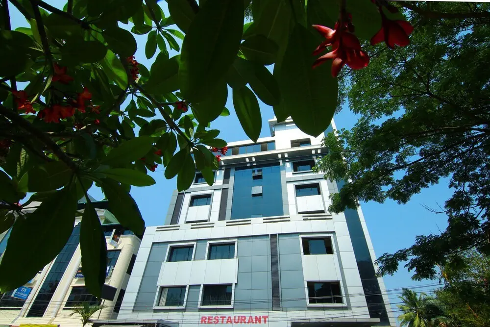 Коччи: Oyo 4802 Cochin City Residency