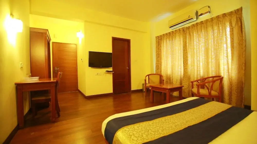 Коччи: Oyo 4802 Cochin City Residency
