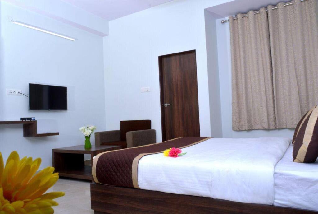 Джайпур: Oyo 6697 Hotel Green Lemon