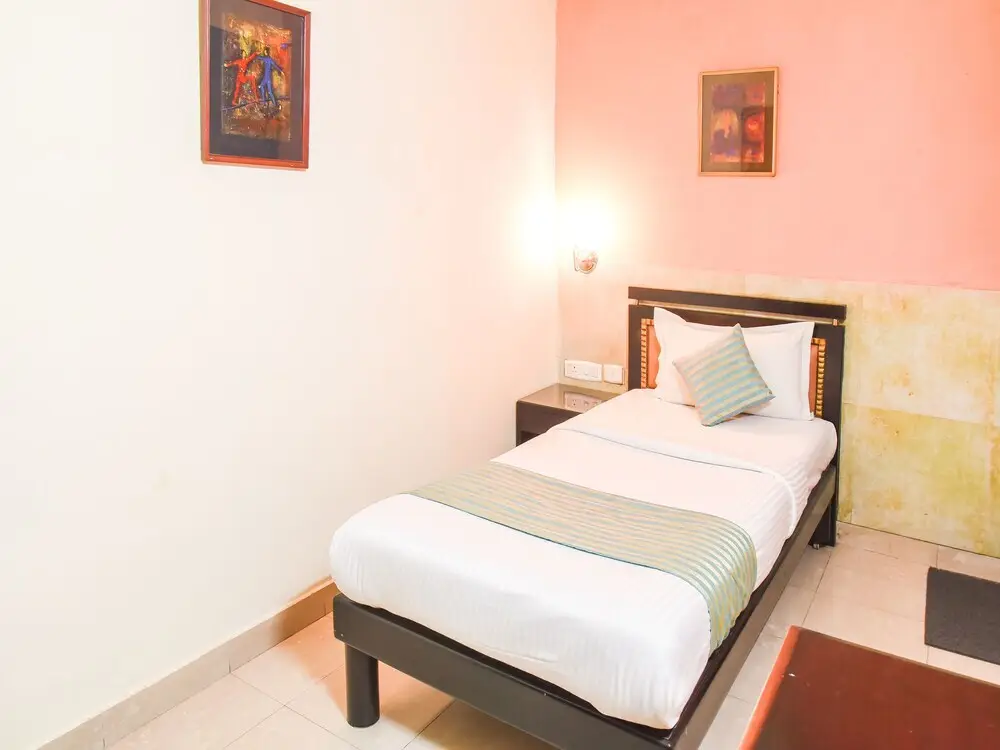 Колката: OYO 2417 Hotel Allenby Inn