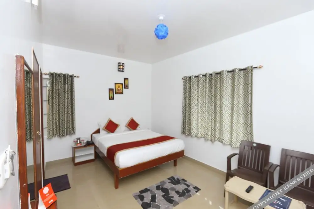 Ути: OYO Homes 070 Conoor Road