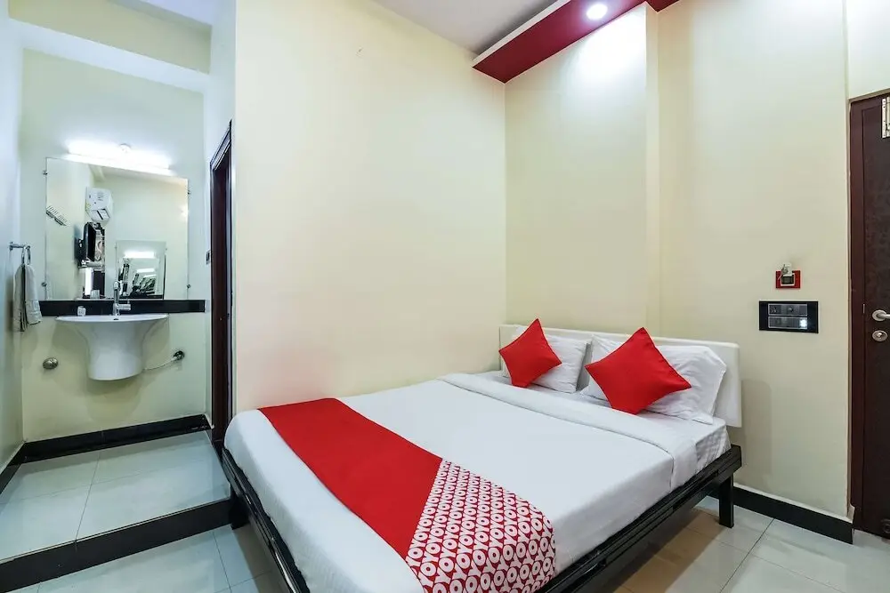 Висакхапатнам: Oyo 5362 Hotel Spar Grand