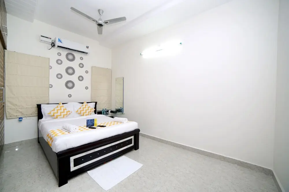 Хидерабад: Hallmark Inn @ Kukatpally
