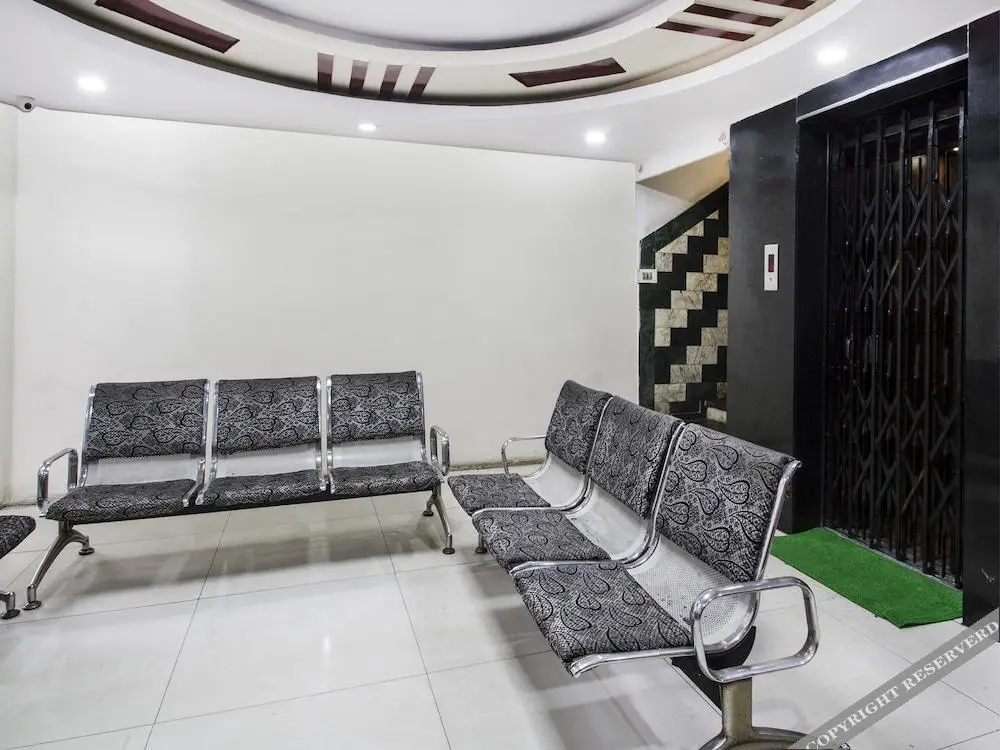 Хидерабад: OYO 9627 Hotel Srinivasa Central