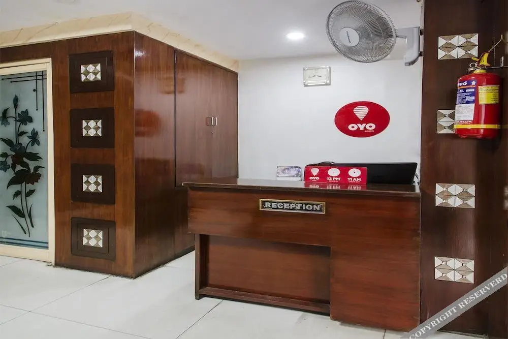Хидерабад: OYO 9627 Hotel Srinivasa Central