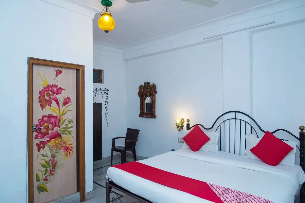 Удаипур: Oyo 156 Lake Haveli