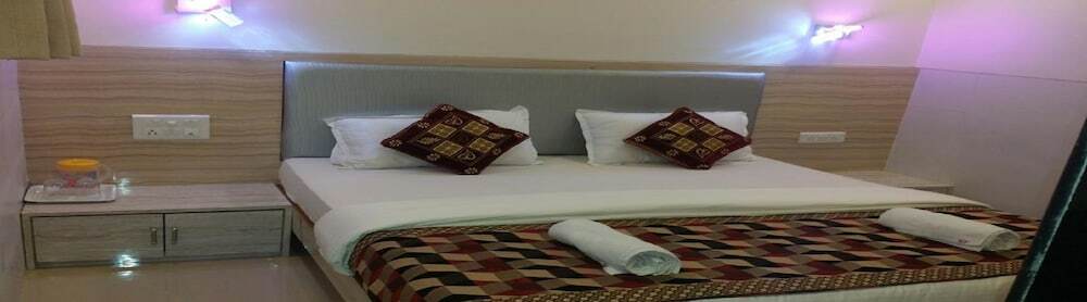 Мумбаи: Room Maangta 133 @ Kurla West
