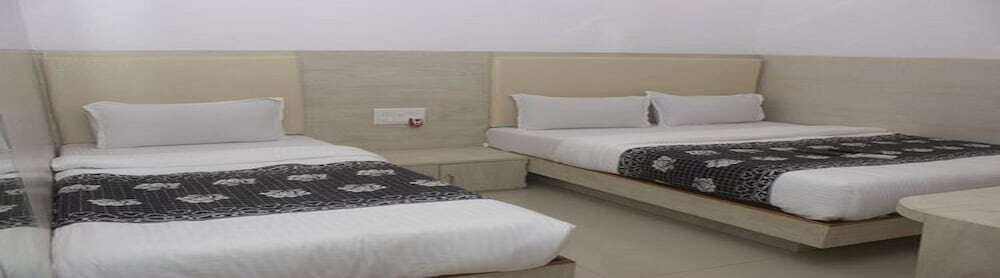 Мумбаи: Room Maangta 133 @ Kurla West