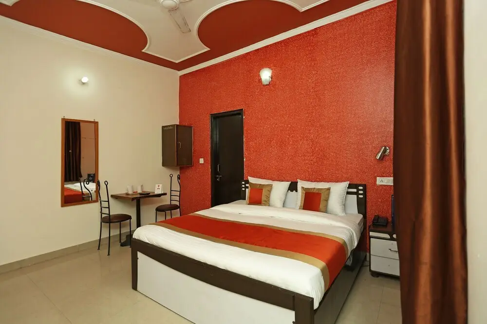 Дехрадун: OYO 9905 Hotel Doon Star