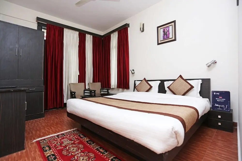 Наинитал: OYO 4044 The Raikwals Hotel