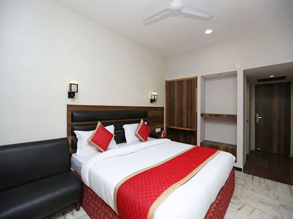 Джайпур: Oyo 606 Hotel Imperial