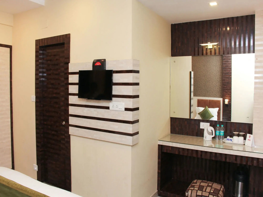 Колката: OYO 9818 Hotel Diamond Plaza