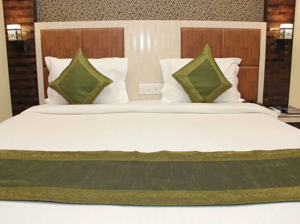 Колката: OYO 9818 Hotel Diamond Plaza