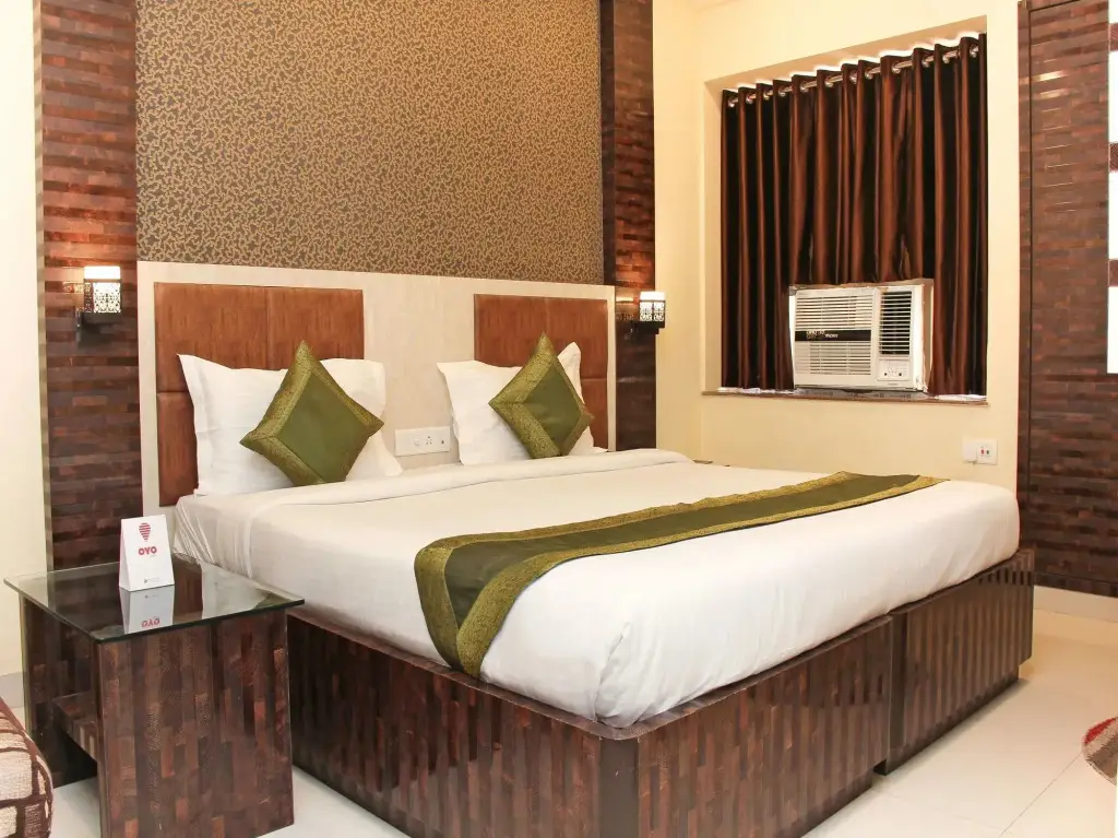 Колката: OYO 9818 Hotel Diamond Plaza