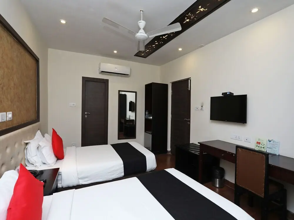 Колката: OYO 9125 Casa Broadway