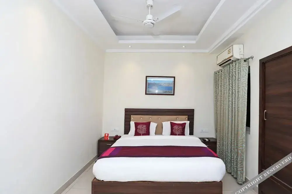 Лакхнау: OYO Flagship 11406 Indira Nagar