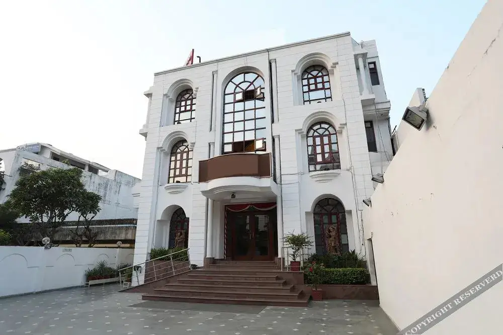 Лакхнау: OYO Flagship 11406 Indira Nagar