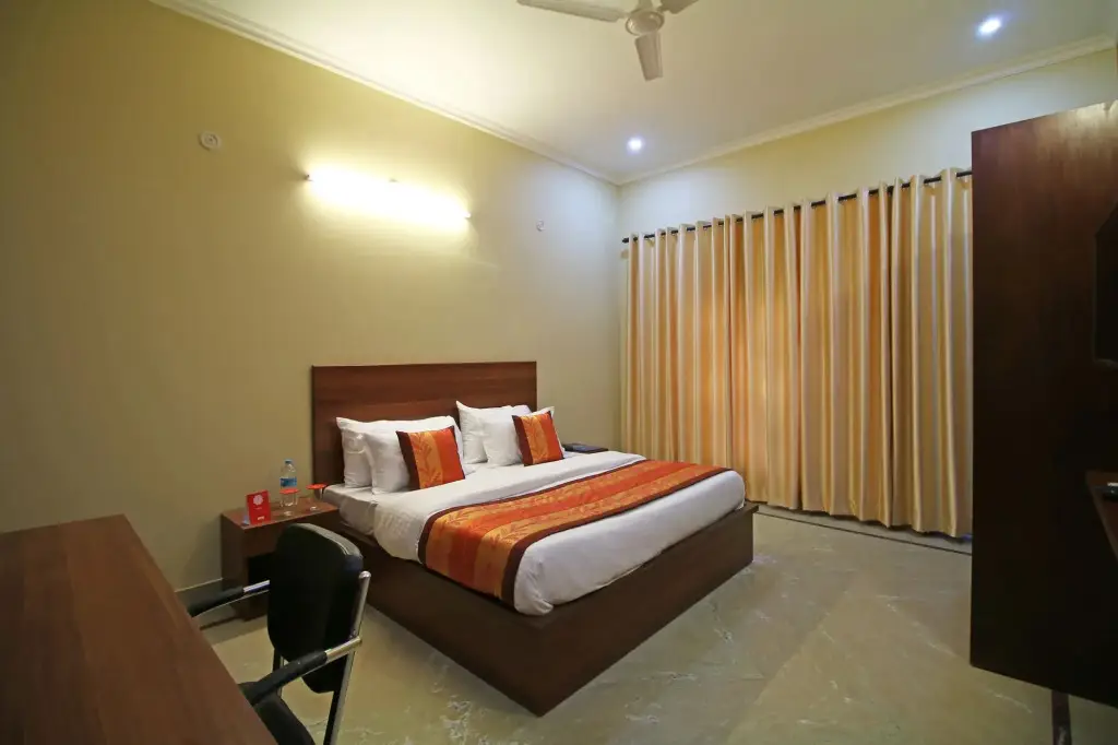 Гуруграм: OYO 4814 Vatika Residency