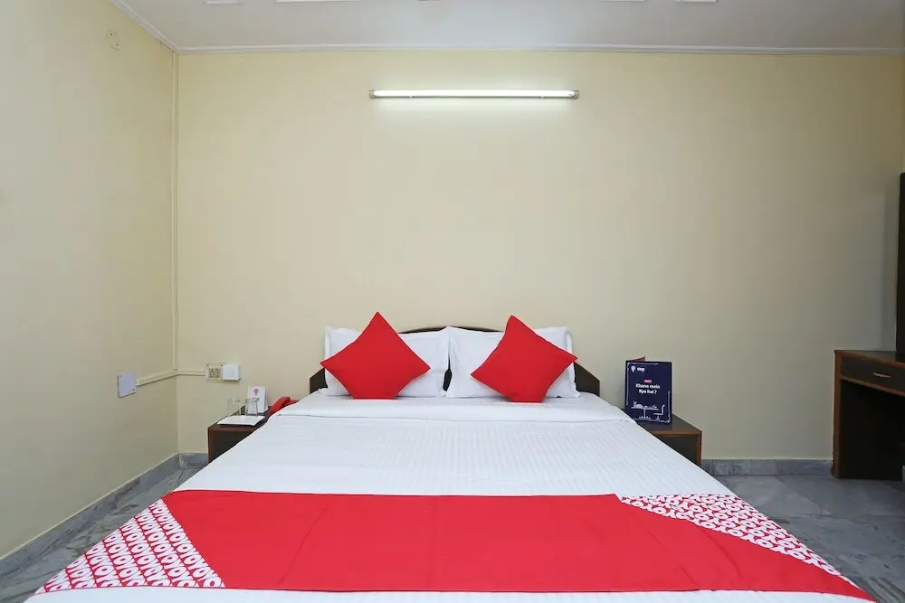 Гувахати: B.K.R Guest House