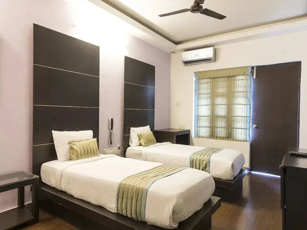 Бангалор: Oyo 3740 Golden Sands