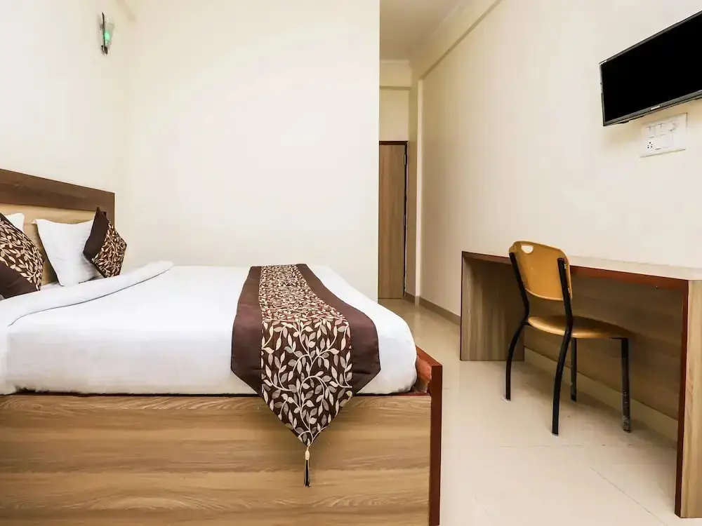 Большая Нойда: OYO 23018 Hotel Expo Suites