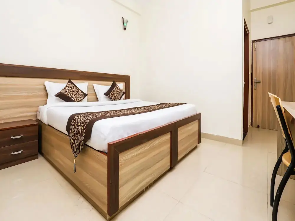 Большая Нойда: OYO 23018 Hotel Expo Suites
