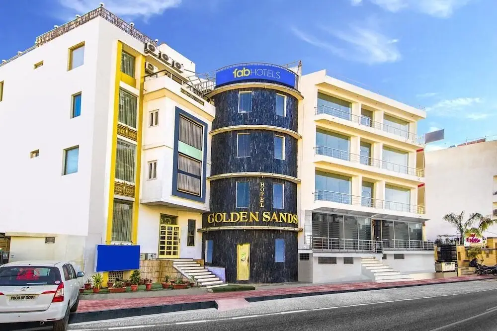 Golden Sands By FabHotel — фото 1