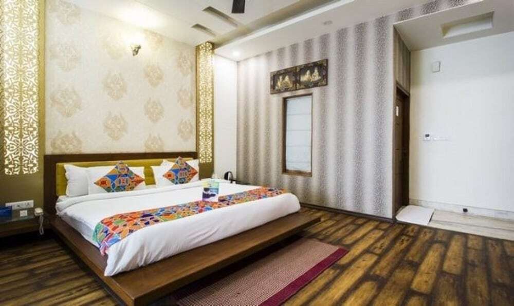 Джайпур: Golden Sands By FabHotel