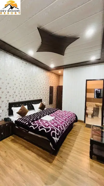 Канатал: Dev Bhoomi Resort