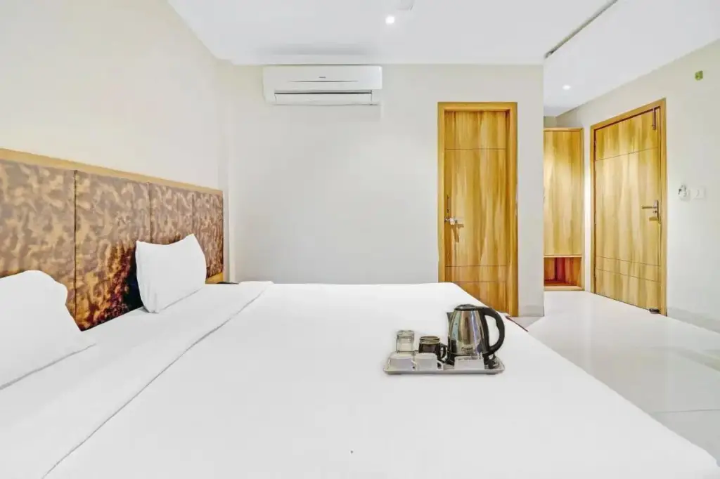 Агра: Townhouse 691 Hotel Sulit