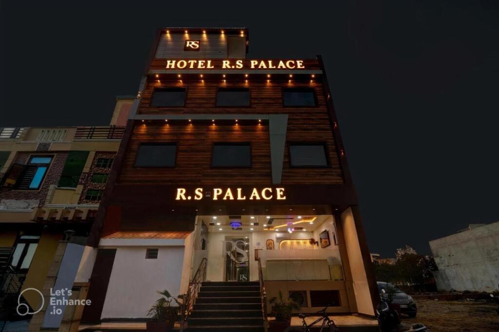Hotel Sahibs RS Palace — фото 1